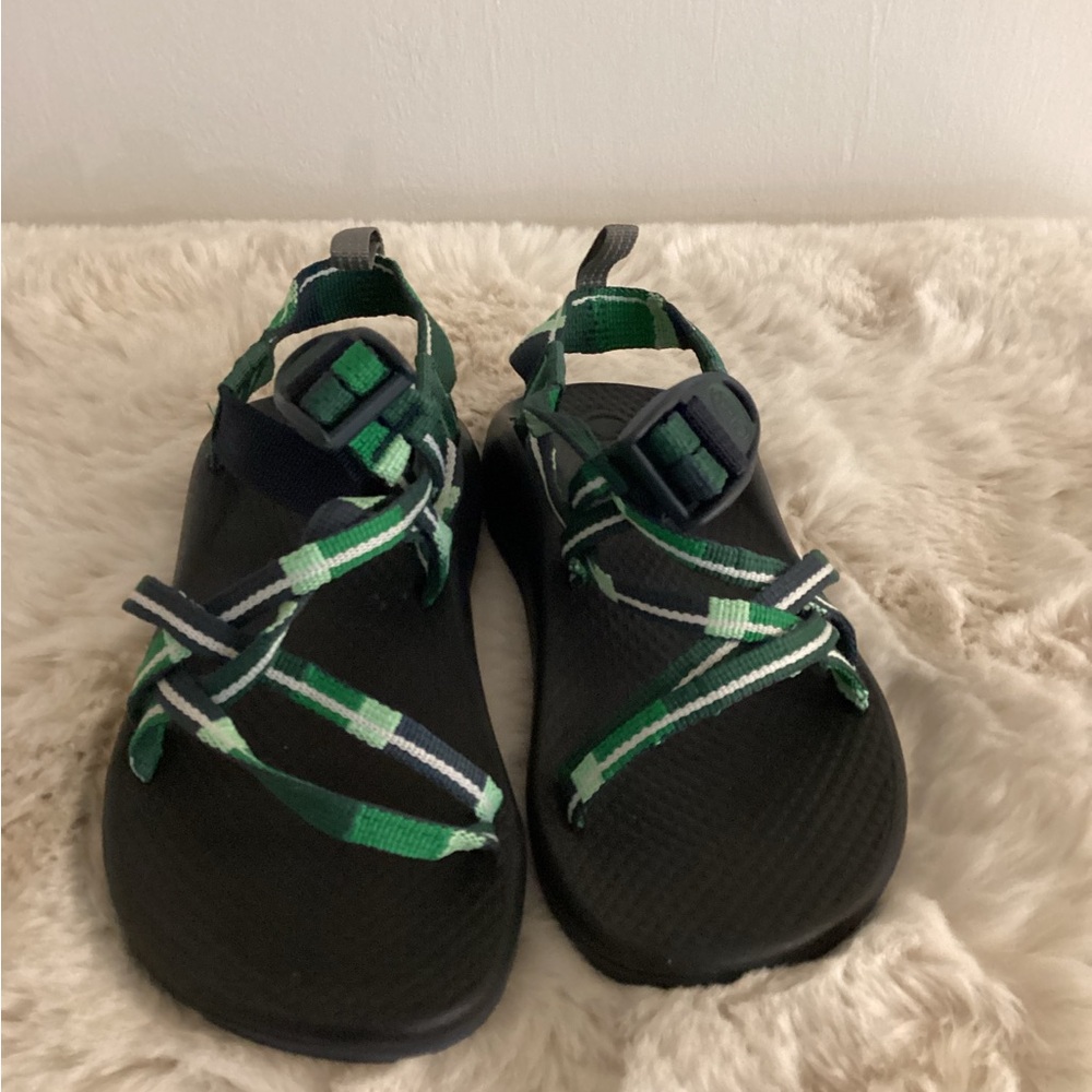 Chaco Green and Black Adventure Sandals (kids)